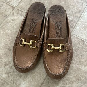 Ferragamo Slides
